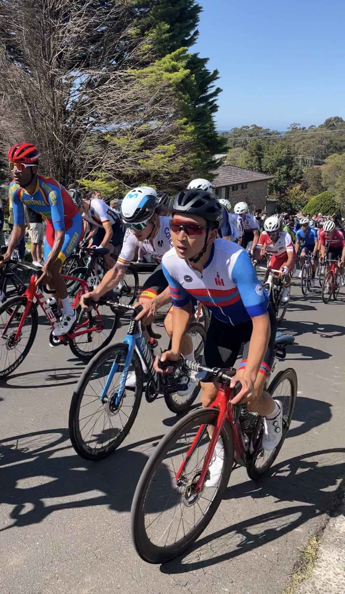 The peloton on an ascent